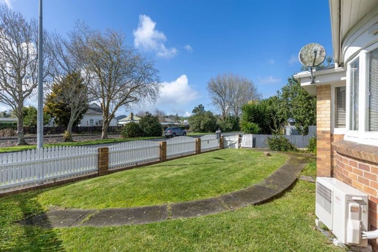 Photo of property in 238 Great South Road, Huntly, 3700