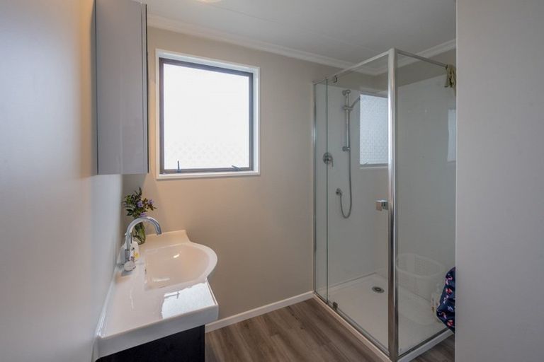 Photo of property in 14 Matipo Street, Levin, 5510