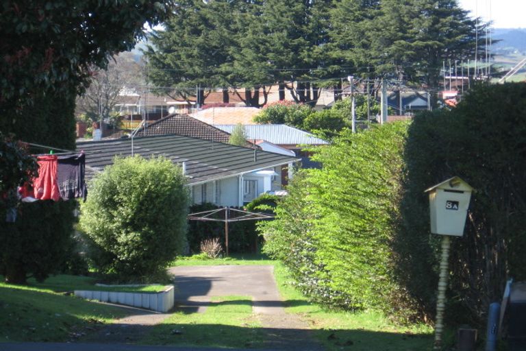 Photo of property in 8a Hilltop Road, Parkvale, Tauranga, 3112