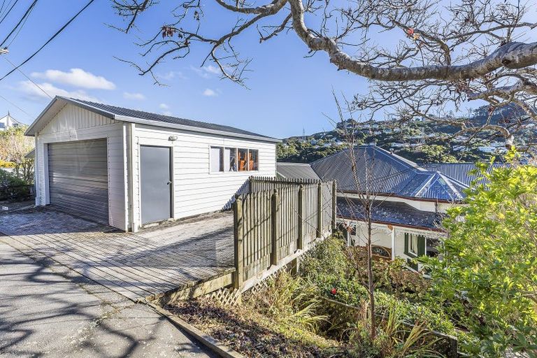 Photo of property in 38 Rose Street, Wadestown, Wellington, 6012