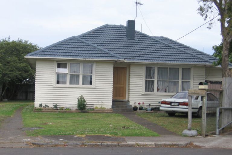 Photo of property in 12 Peace Avenue, Mount Wellington, Auckland, 1062