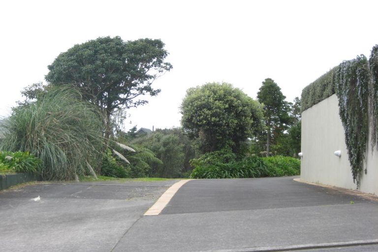 Photo of property in 9 Wairau Road, Oakura, 4314