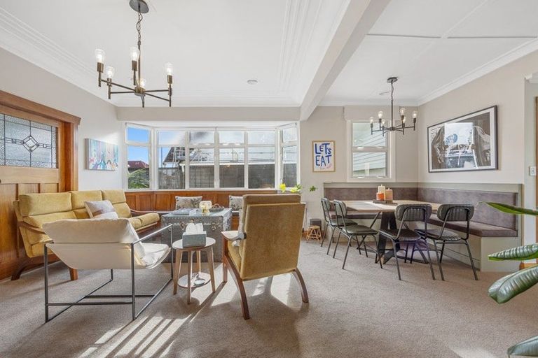 Photo of property in 75 Brougham Street, New Plymouth, 4310