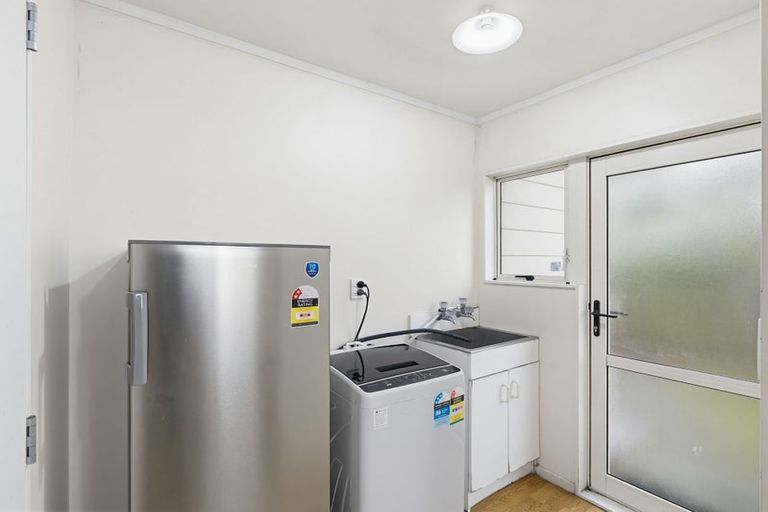 Photo of property in 2/19 Velvet Crescent, Otara, Auckland, 2023