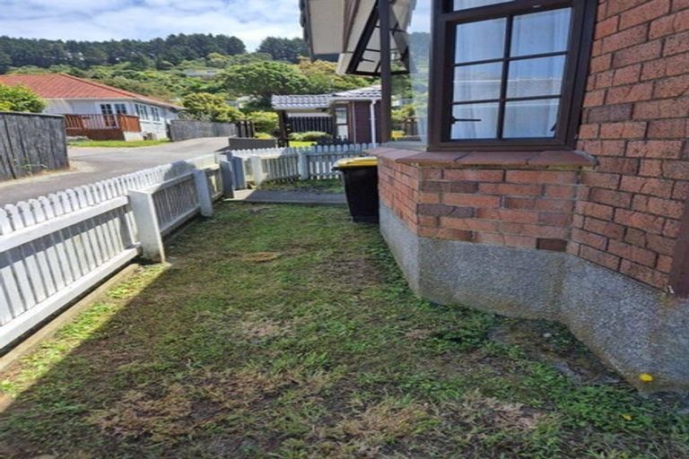Photo of property in 342c Main Road, Tawa, Wellington, 5028