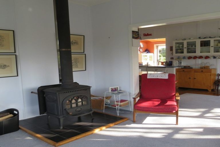 Photo of property in 53 Fortescue Street, Mahia, Nuhaka, 4198