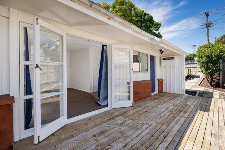 Photo of property in 3/105 Astley Avenue, New Lynn, Auckland, 0600