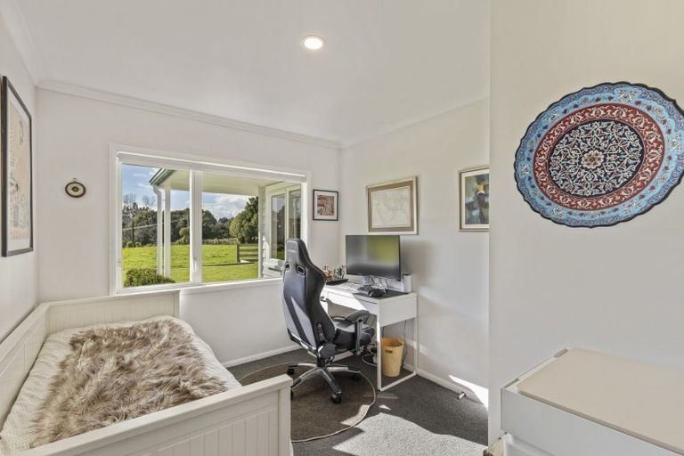 Photo of property in 369 Tariki Road, Ratapiko, 4390