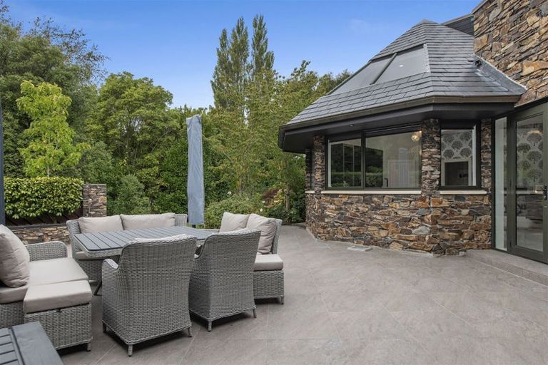 Photo of property in 127 Regent's Park Drive, Casebrook, Christchurch, 8051