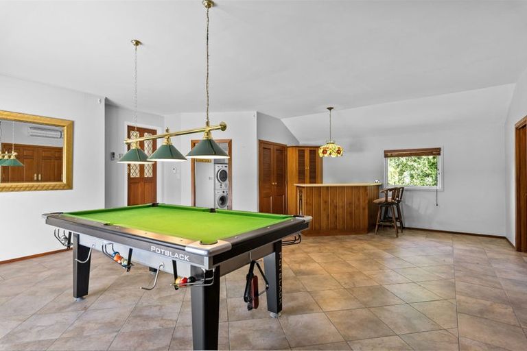 Photo of property in 586 Yaldhurst Road, Yaldhurst, Christchurch, 7676