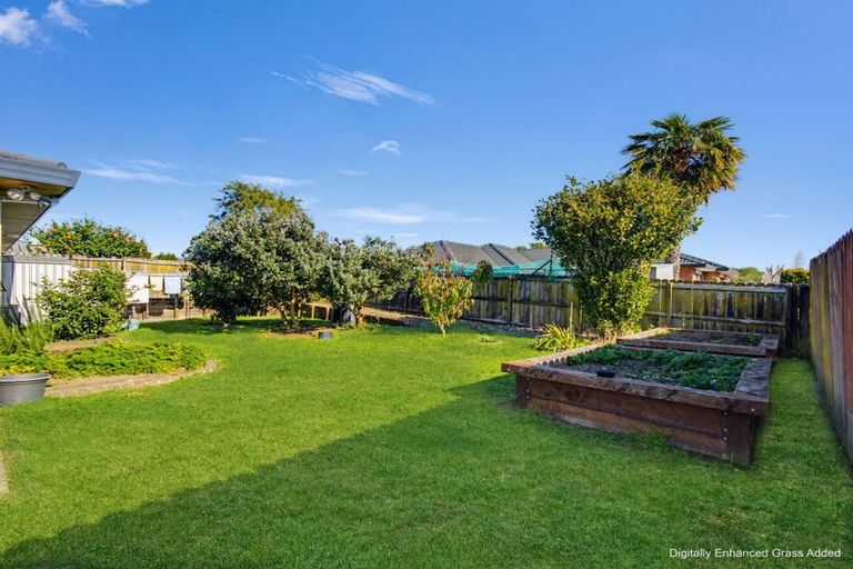 Photo of property in 3 Norm Pellow Drive, Manurewa, Auckland, 2105