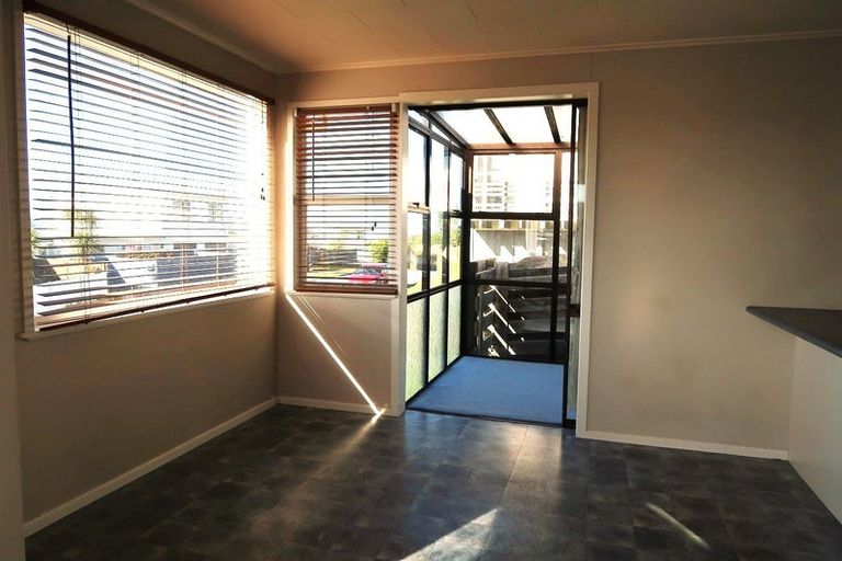 Photo of property in 44 Acacia Avenue, Maungaraki, Lower Hutt, 5010