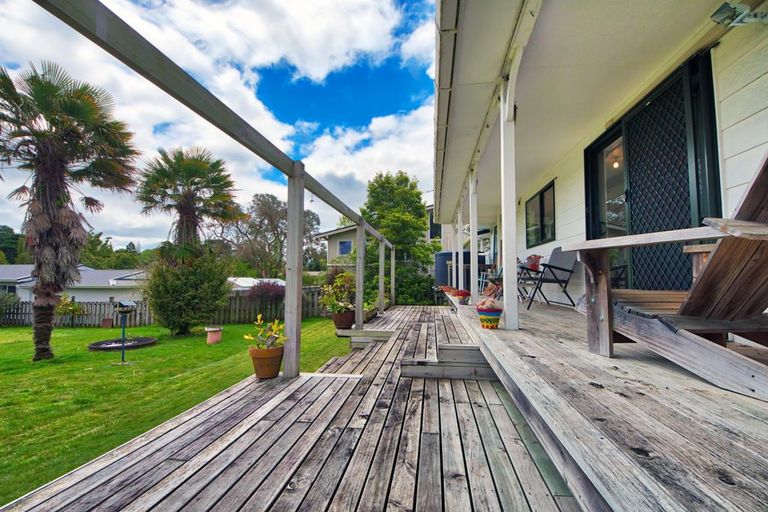 Photo of property in 23a Withers Road, Glen Eden, Auckland, 0602