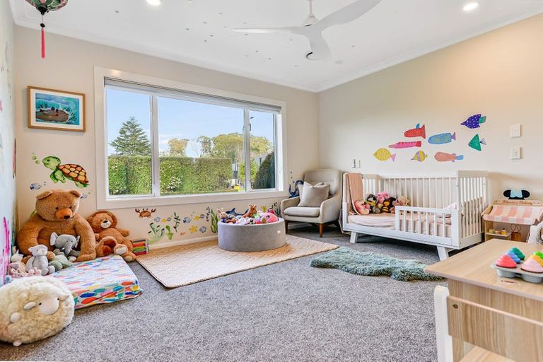 Photo of property in 18 Williamson Street, Cambridge, 3434