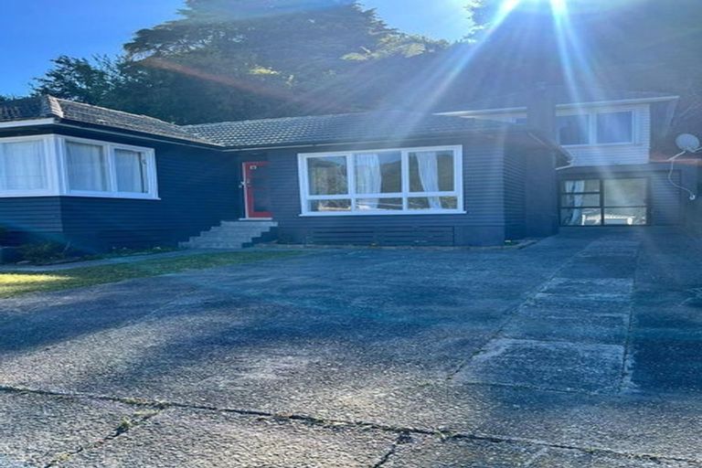 Photo of property in 153 Wellington Road, Wainuiomata, Lower Hutt, 5014
