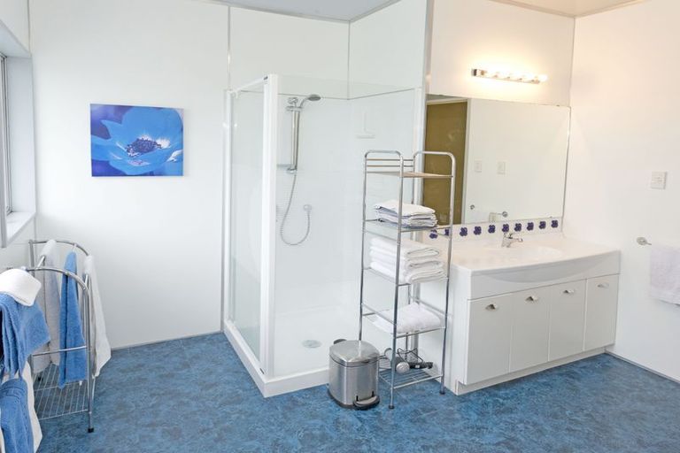 Photo of property in 6 Rochester Street, Awapuni, Palmerston North, 4412