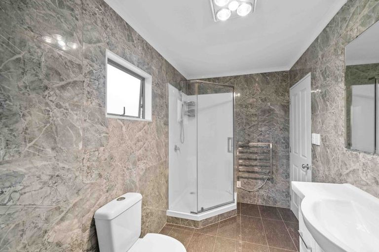 Photo of property in 20a Glenside Avenue, Pakuranga, Auckland, 2010