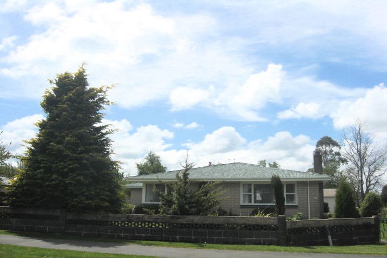 Photo of property in 15 Park Avenue, Oxford, 7430