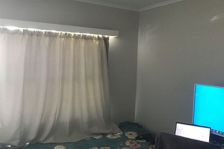 Photo of property in 40a Peach Road, Glenfield, Auckland, 0629