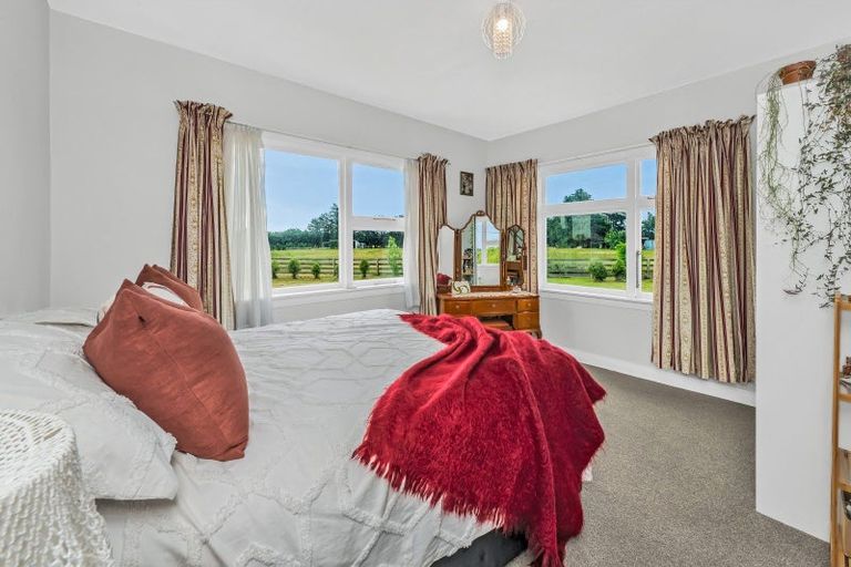 Photo of property in 106 Glews Road, Cust, Rangiora, 7471