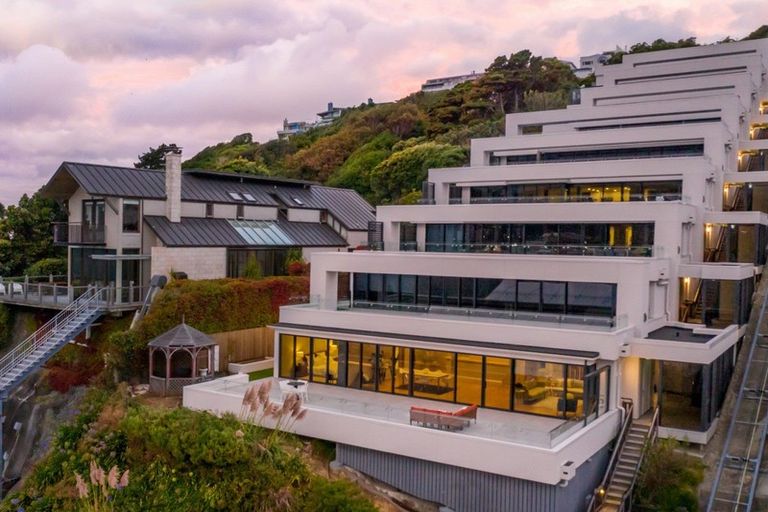 Photo of property in 1/308 Oriental Parade, Oriental Bay, Wellington, 6011