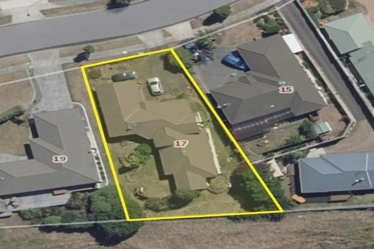 Photo of property in 17 Highgrove Drive, Grandview Heights, Hamilton, 3200