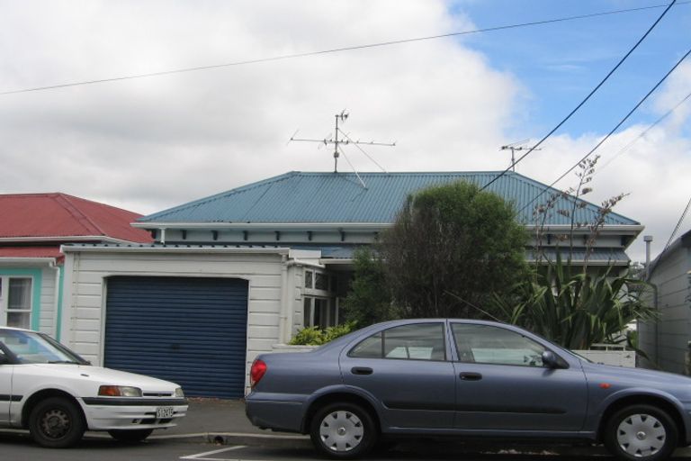 Photo of property in 114a Brougham Street, Mount Victoria, Wellington, 6011