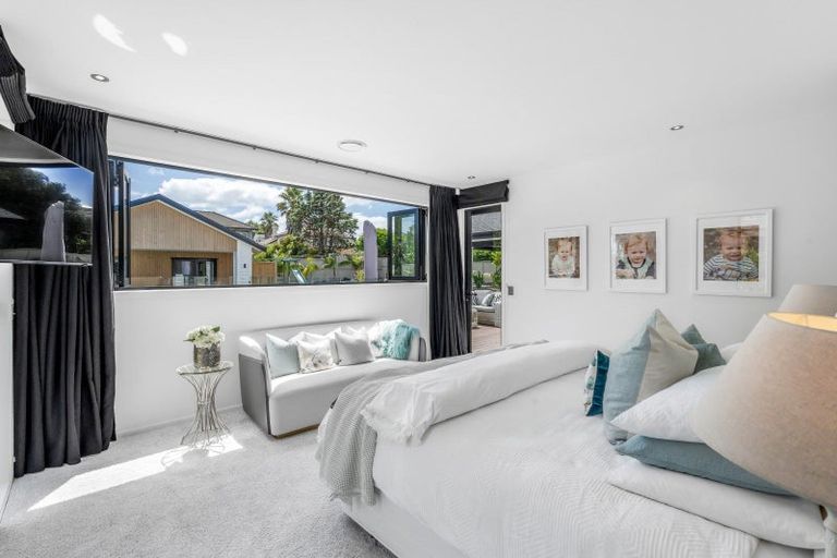 Photo of property in 8 St Elmo Rise, Shamrock Park, Auckland, 2016