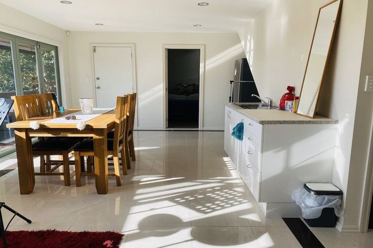 Photo of property in 24 Castleton Drive, Howick, Auckland, 2014