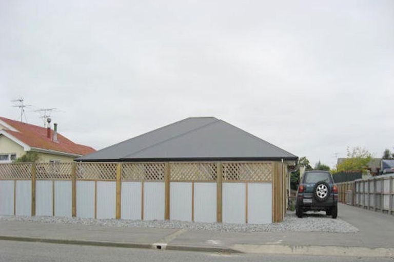 Photo of property in 131 Mcmurdo Street, Tinwald, Ashburton, 7700