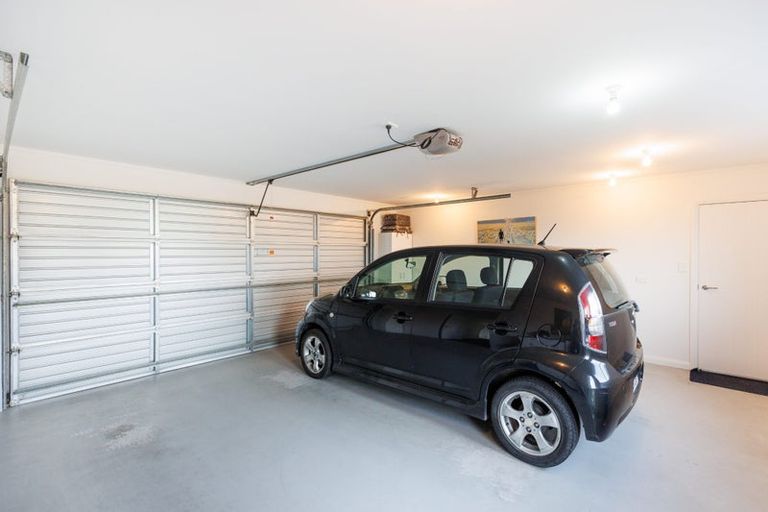 Photo of property in 59 Liberty Grove, Kelvin Grove, Palmerston North, 4414