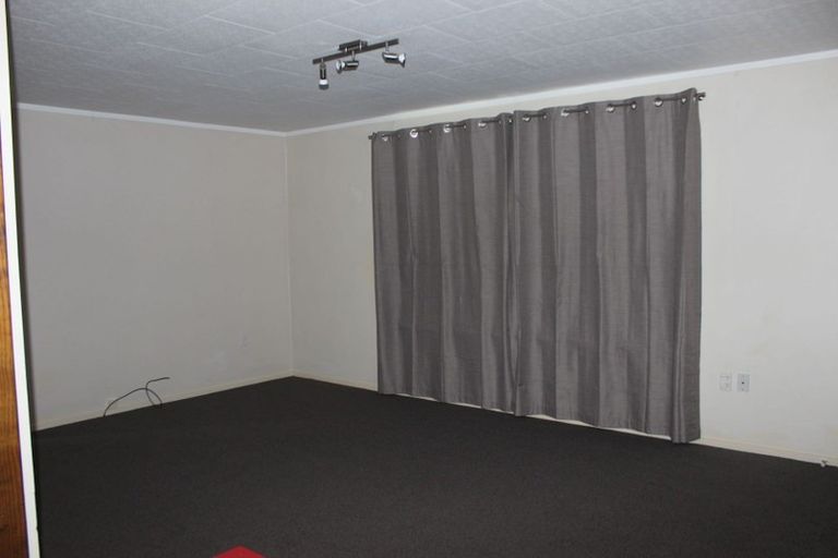 Photo of property in 11 Lickfold Lane, Pukete, Hamilton, 3200