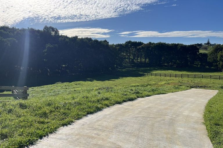 Photo of property in 85 Dean Road, Pokeno, 2471