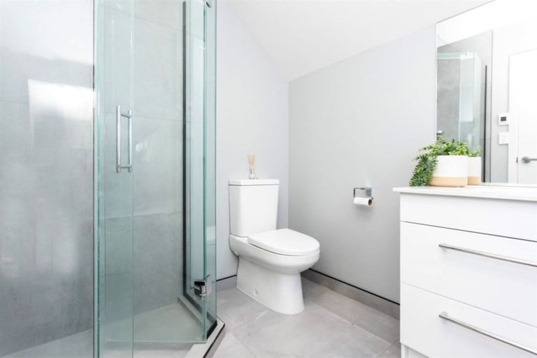 Photo of property in 54 Dover Street, St Albans, Christchurch, 8014