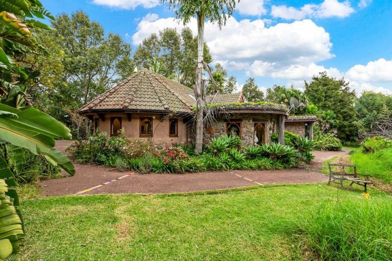 Photo of property in 253 Tangihua Road, Maungakaramea, Whangarei, 0178