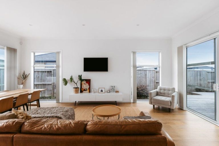 Photo of property in 24 Knightia Drive, Papamoa Beach, Papamoa, 3118