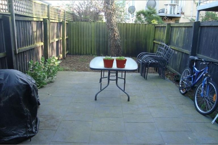 Photo of property in 3/301 Hereford Street, Christchurch Central, Christchurch, 8011