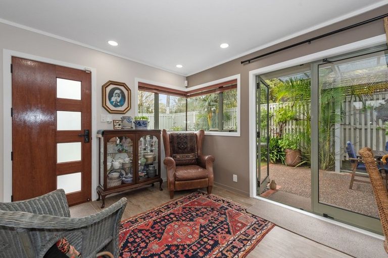 Photo of property in 11 Maeroa Road, Beerescourt, Hamilton, 3200