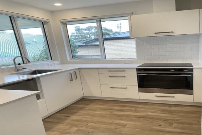 Photo of property in 53a Rodney Street, Howick, Auckland, 2014