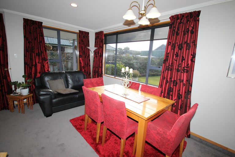 Photo of property in 15 Silverstream Drive, Mosgiel, 9024