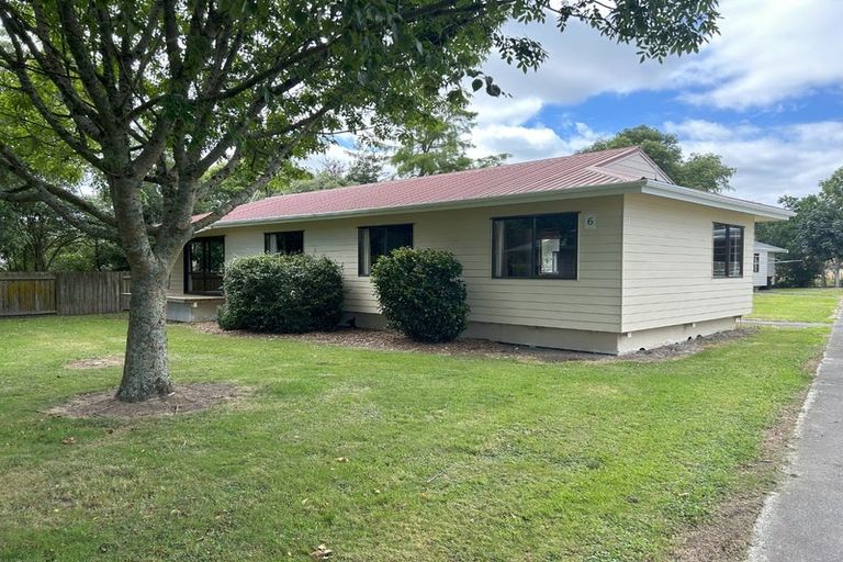 Photo of property in Atawhai Flats, 1 Keiller Place, Fitzherbert, Palmerston North, 4410