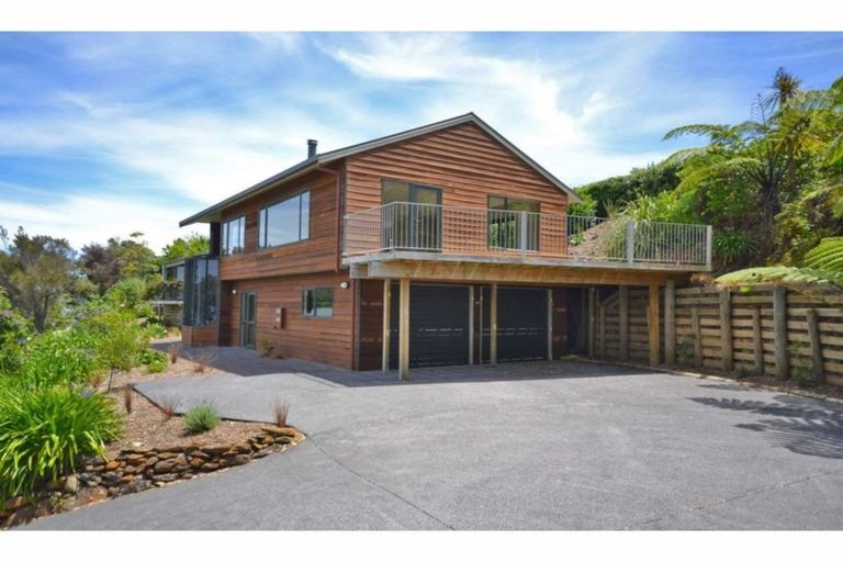 Photo of property in 71 Rangitane Loop Road, Kerikeri, 0294