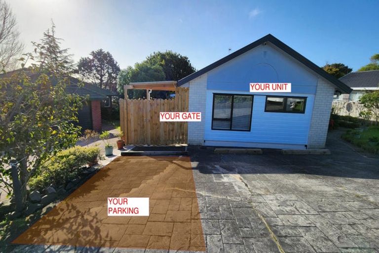 Photo of property in 20 Mercury Lane, Windsor Park, Auckland, 0632