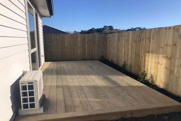 Photo of property in 37 Pukemarino Road, Waimauku, 0812