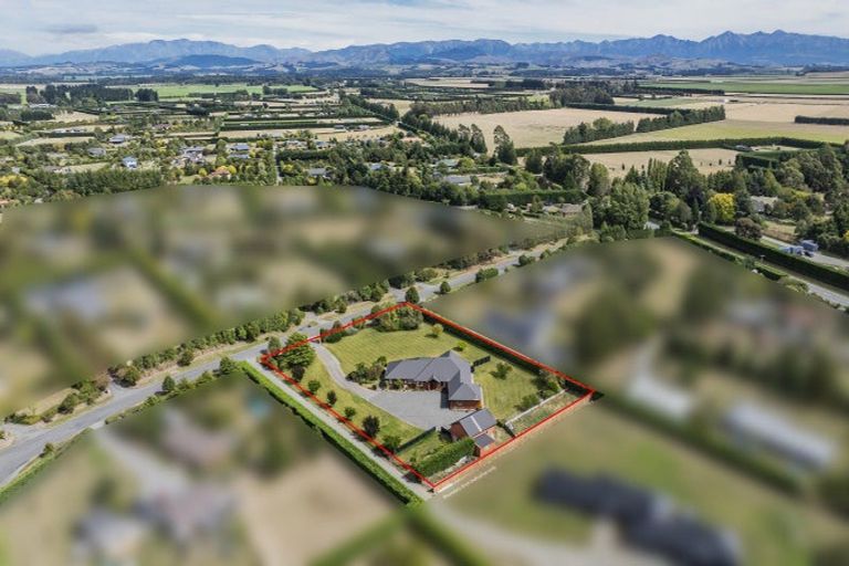 Photo of property in 21 Churchlea Place, Darfield, 7510