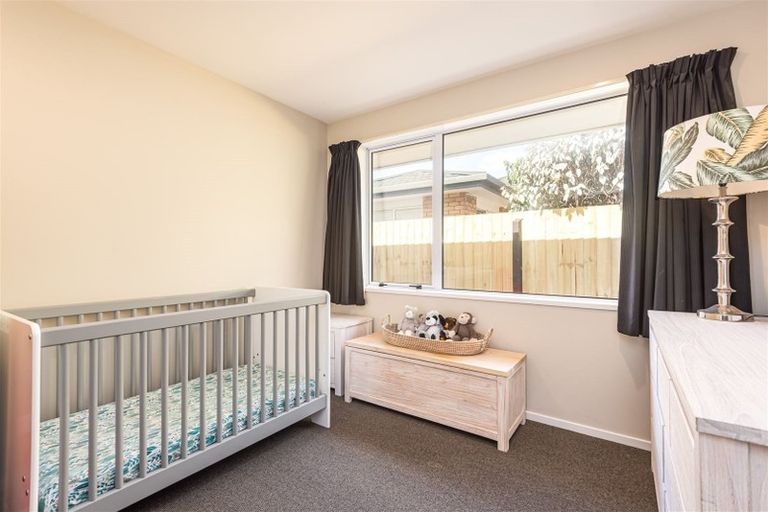 Photo of property in 46 Regency Crescent, Redwood, Christchurch, 8051