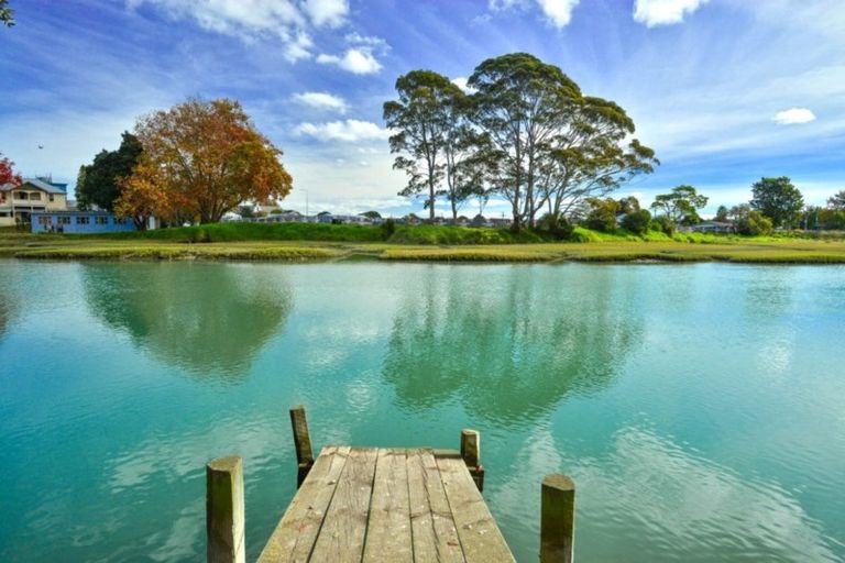 Photo of property in 36 Stout Street, Whataupoko, Gisborne, 4010