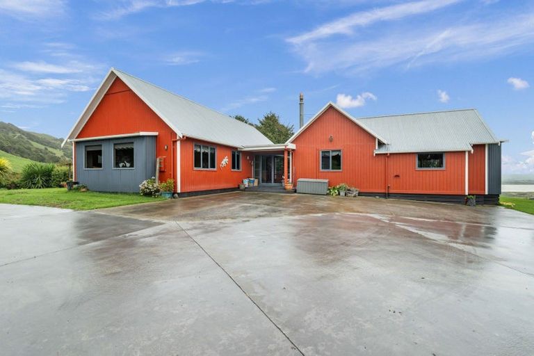 Photo of property in 136 Whakahara Road, Arapohue, Dargaville, 0370