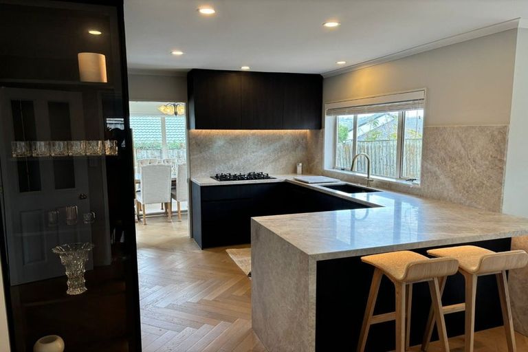 Photo of property in 21 Eaglemont Drive, East Tamaki Heights, Auckland, 2016