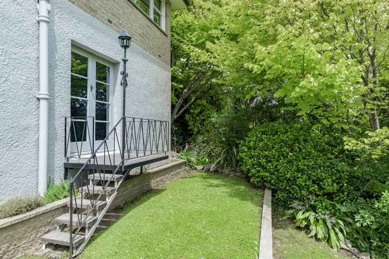 Photo of property in 5 Upland Street, Helensburgh, Dunedin, 9010